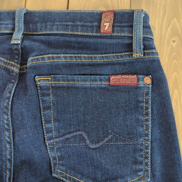 7 for all Mankind Cropped Gwenevere Jeans - Picture 7 of 14